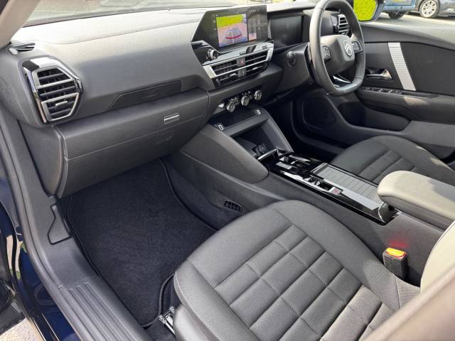2025 Citroen C4 1.2 Hybrid [136] Plus 5dr e-DCS6