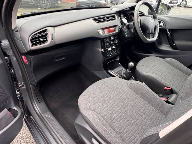 2015 Citroen C3 1.2 PureTech Selection 5dr