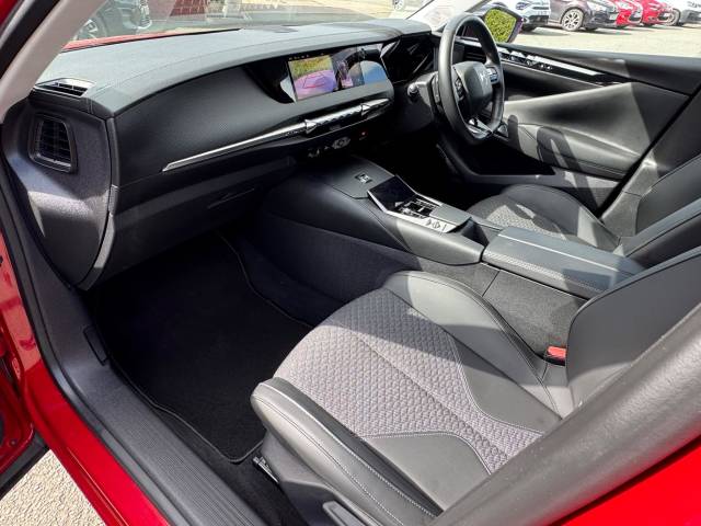 2023 DS AUTOMOBILES DS 4 1.2 PureTech Cross Trocadero 5dr EAT8