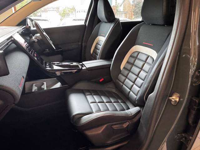 2026 Citroen C5 Aircross 1.2 MAX SUV 5dr Petrol Hybrid e-DSC Euro 6 (s/s) (145 ps)
